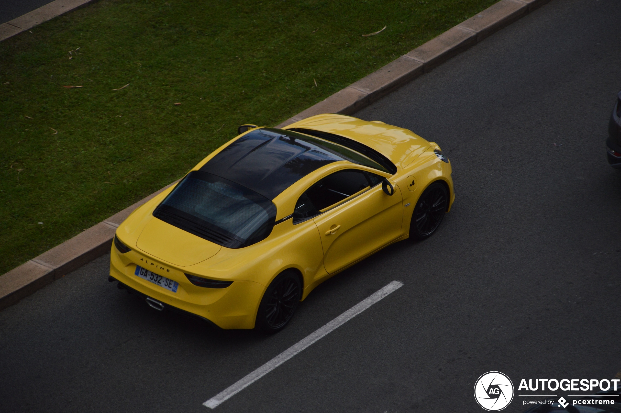 Alpine A110 Color Edition