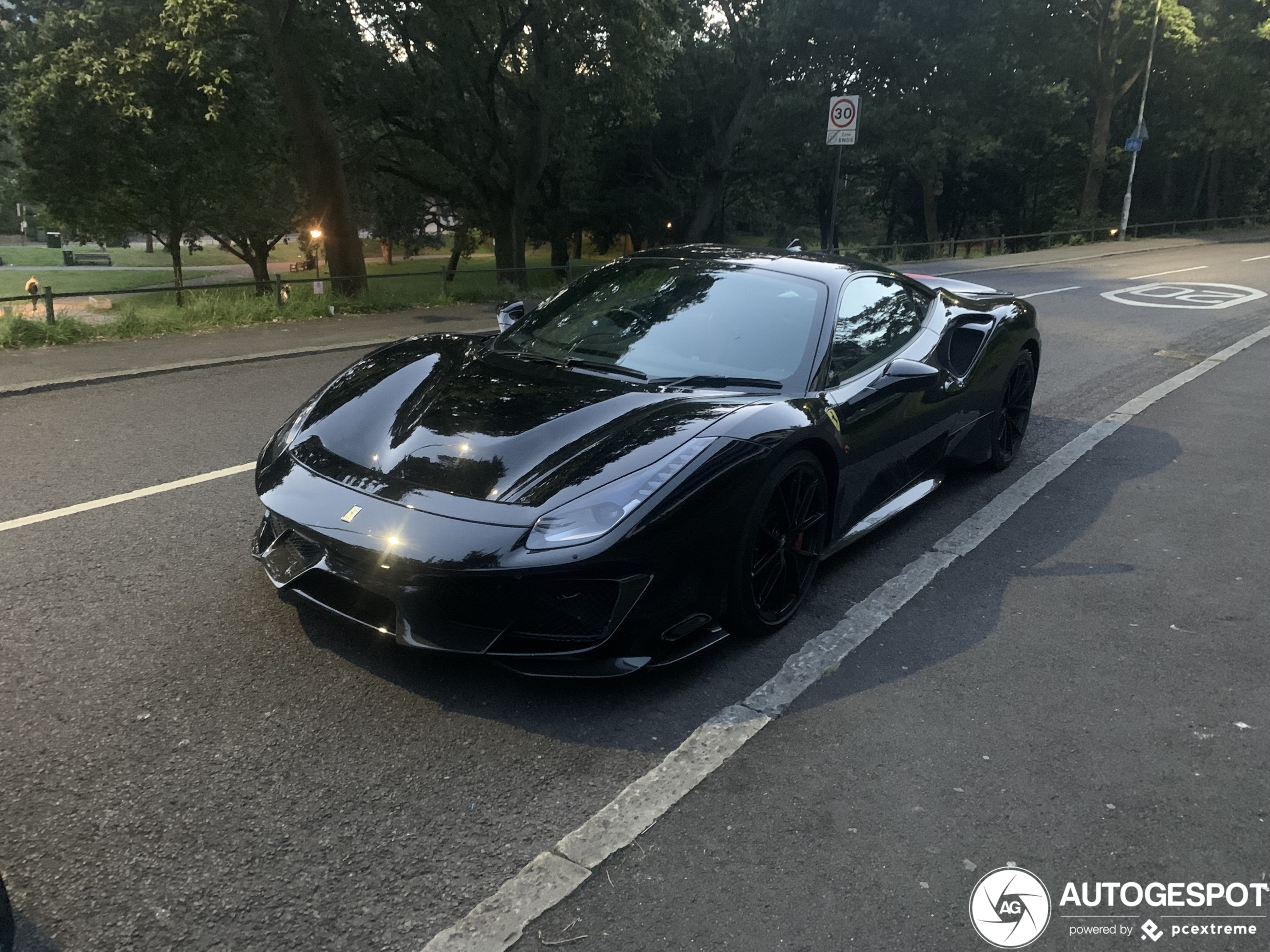 Ferrari 488 Pista