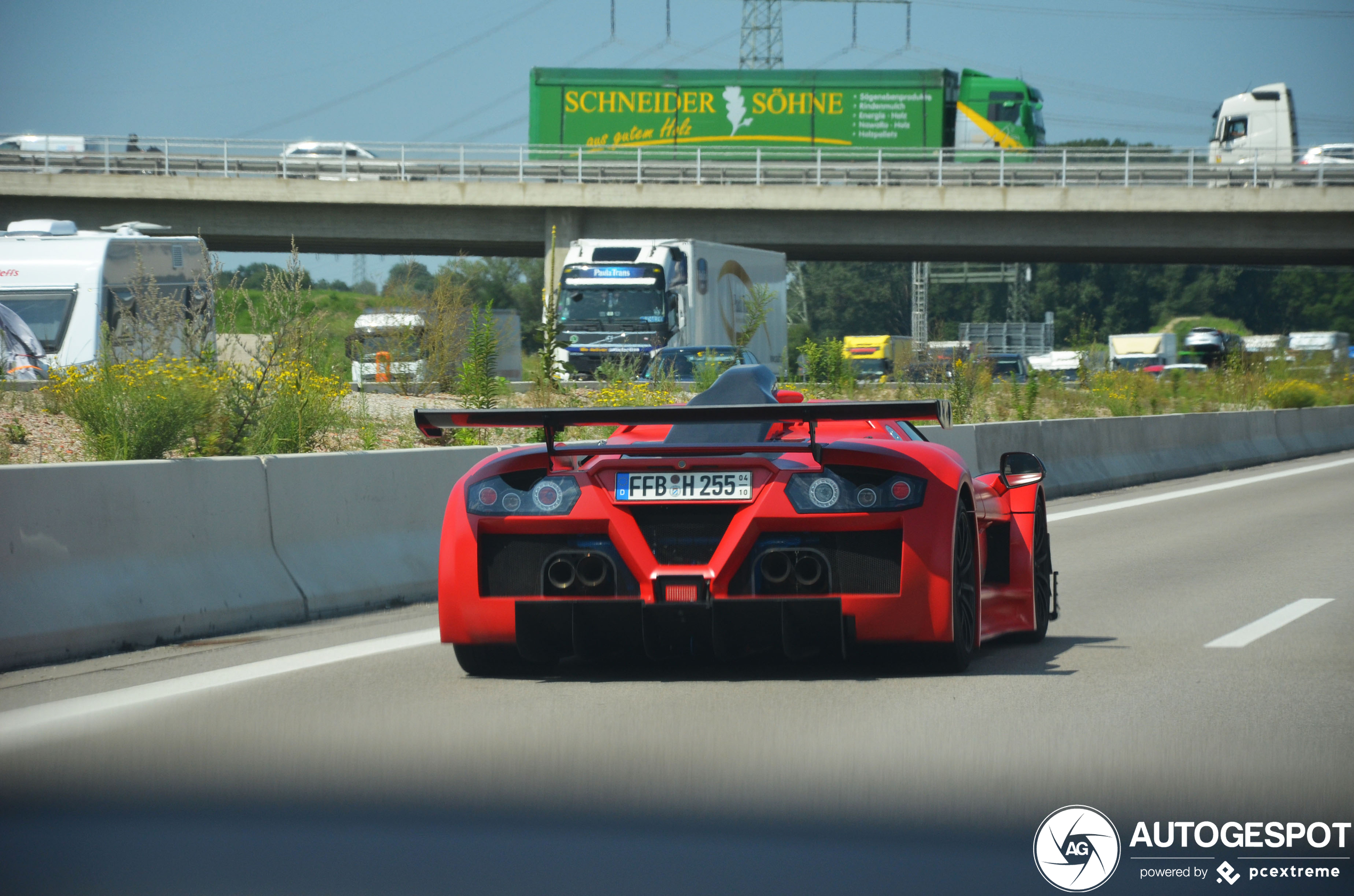 Gumpert Apollo S