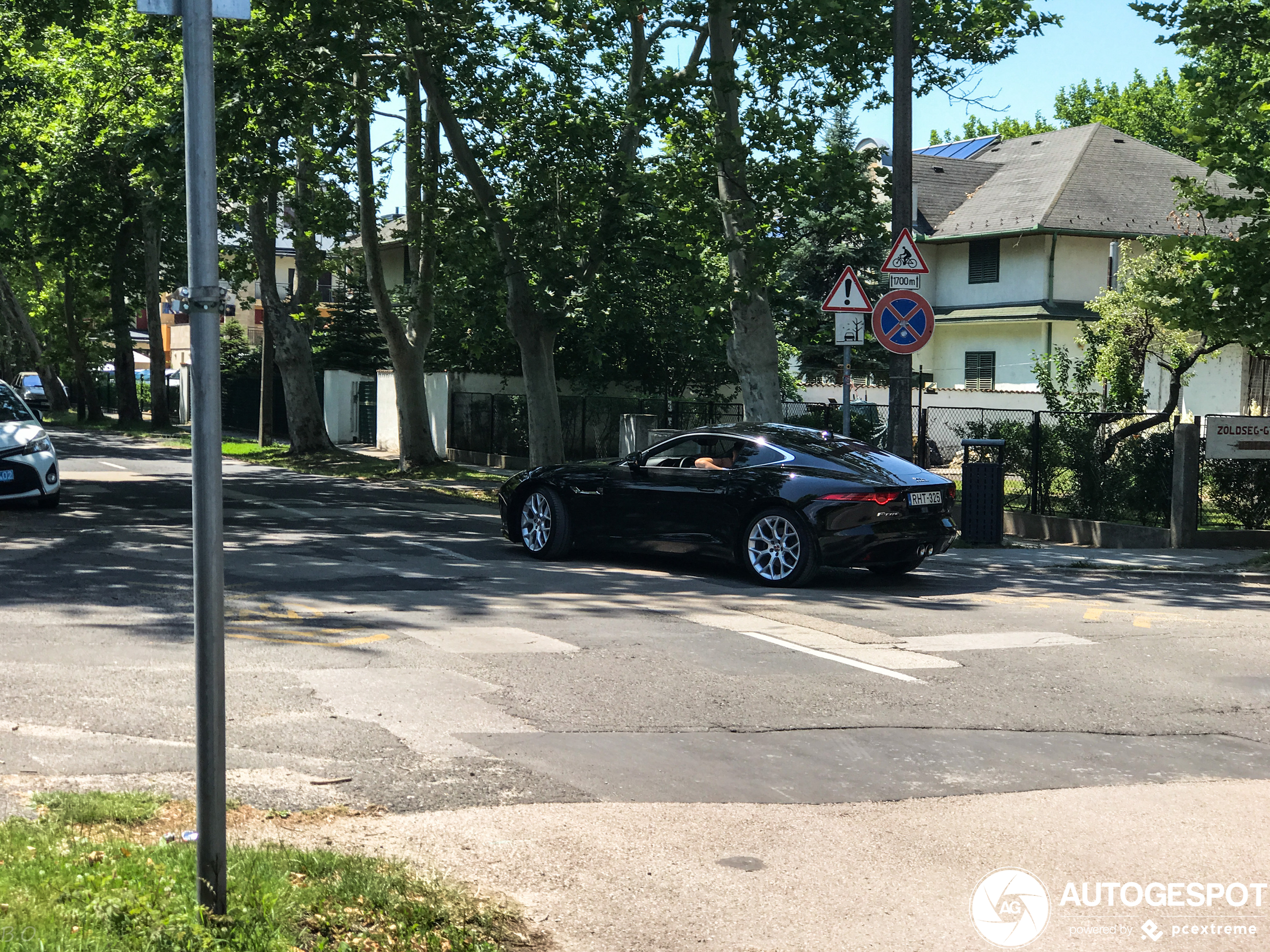 Jaguar F-TYPE S Coupé