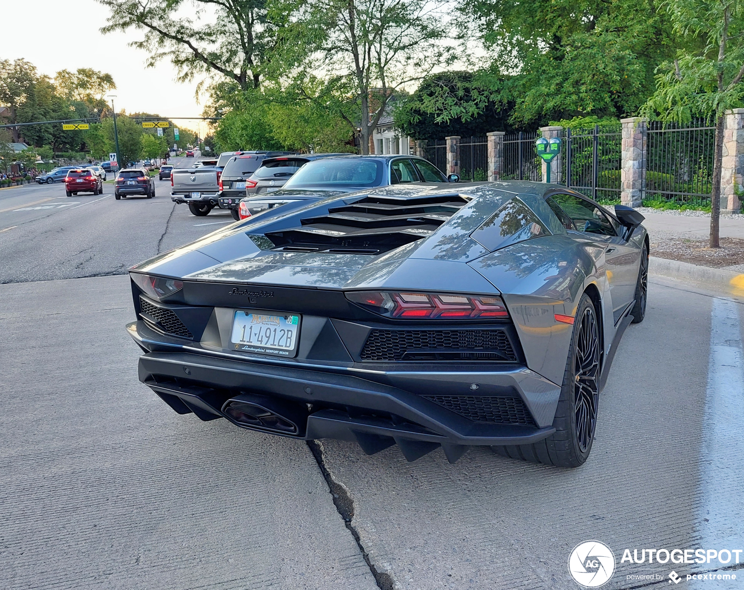 Lamborghini Aventador S LP740-4