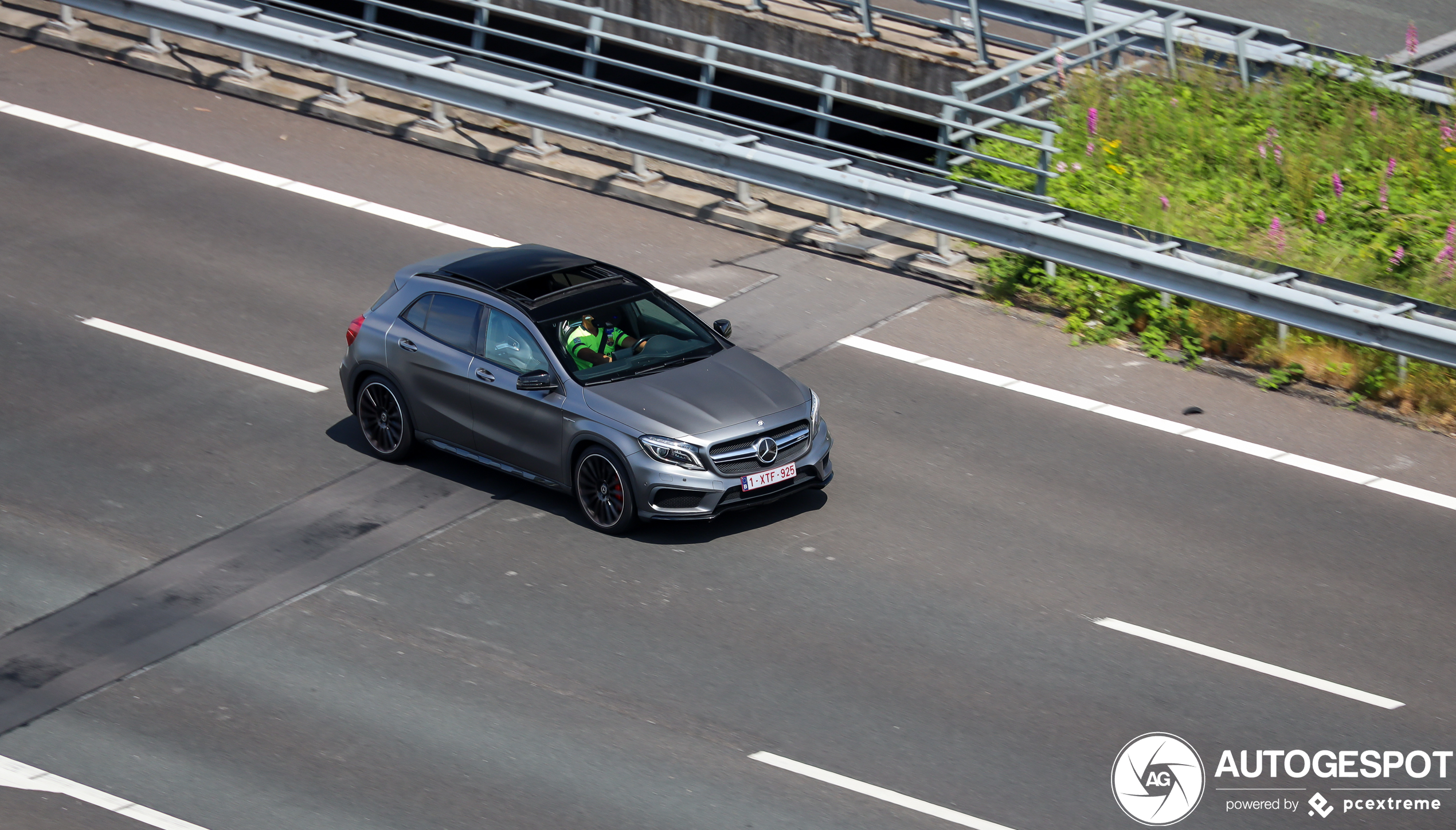 Mercedes-Benz GLA 45 AMG X156