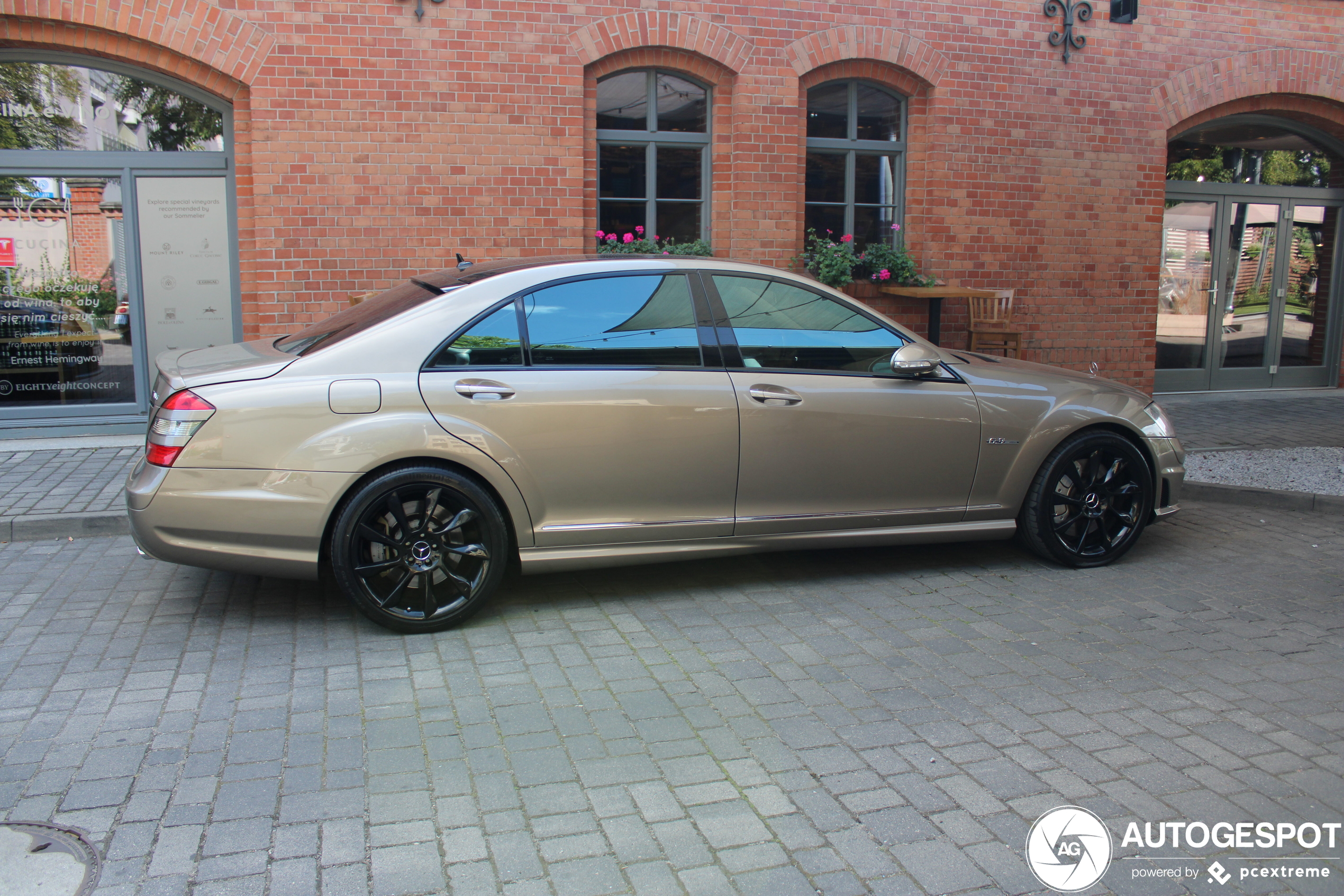 Mercedes-Benz S 63 AMG W221