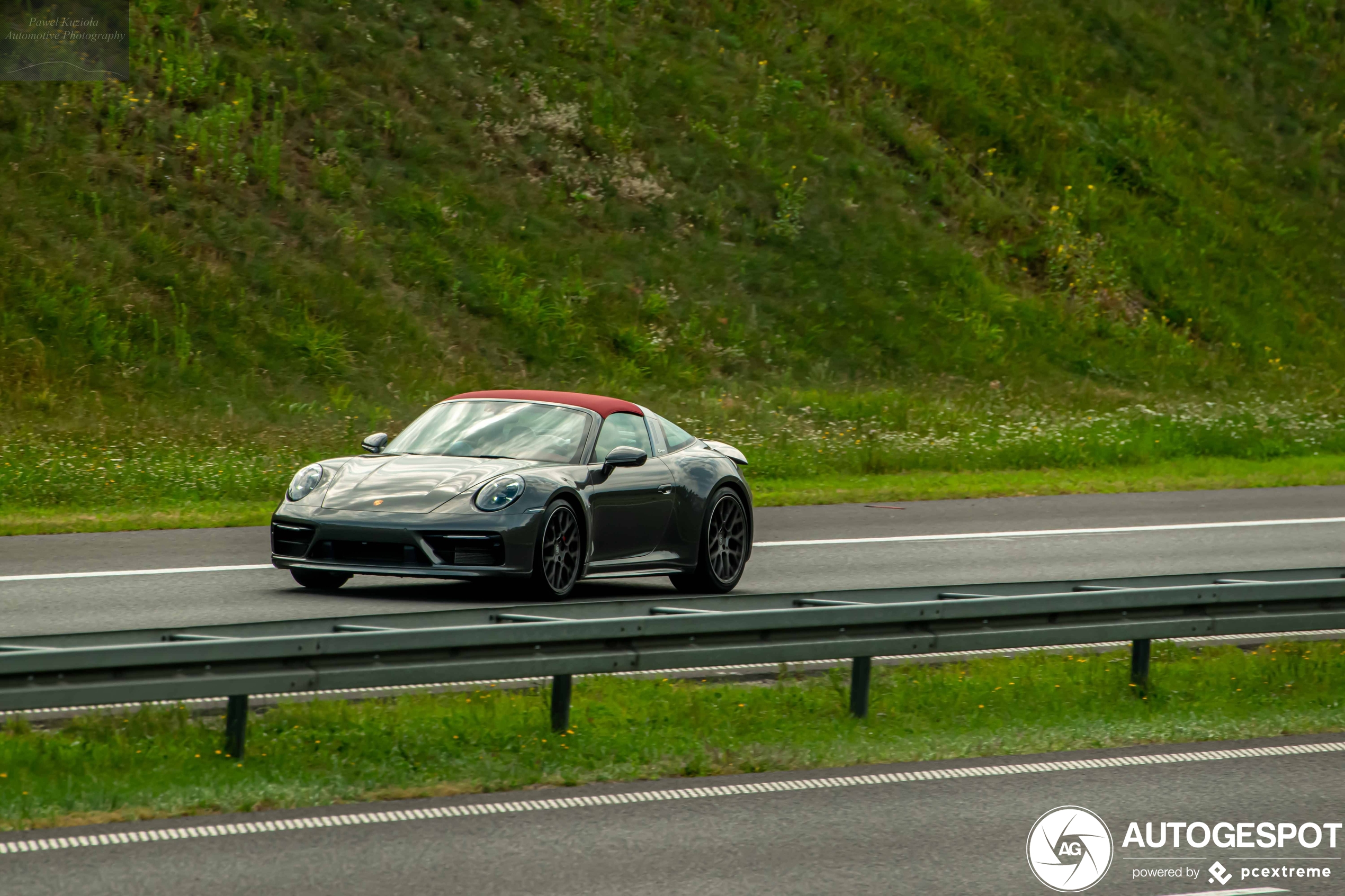 Porsche 992 Targa 4S