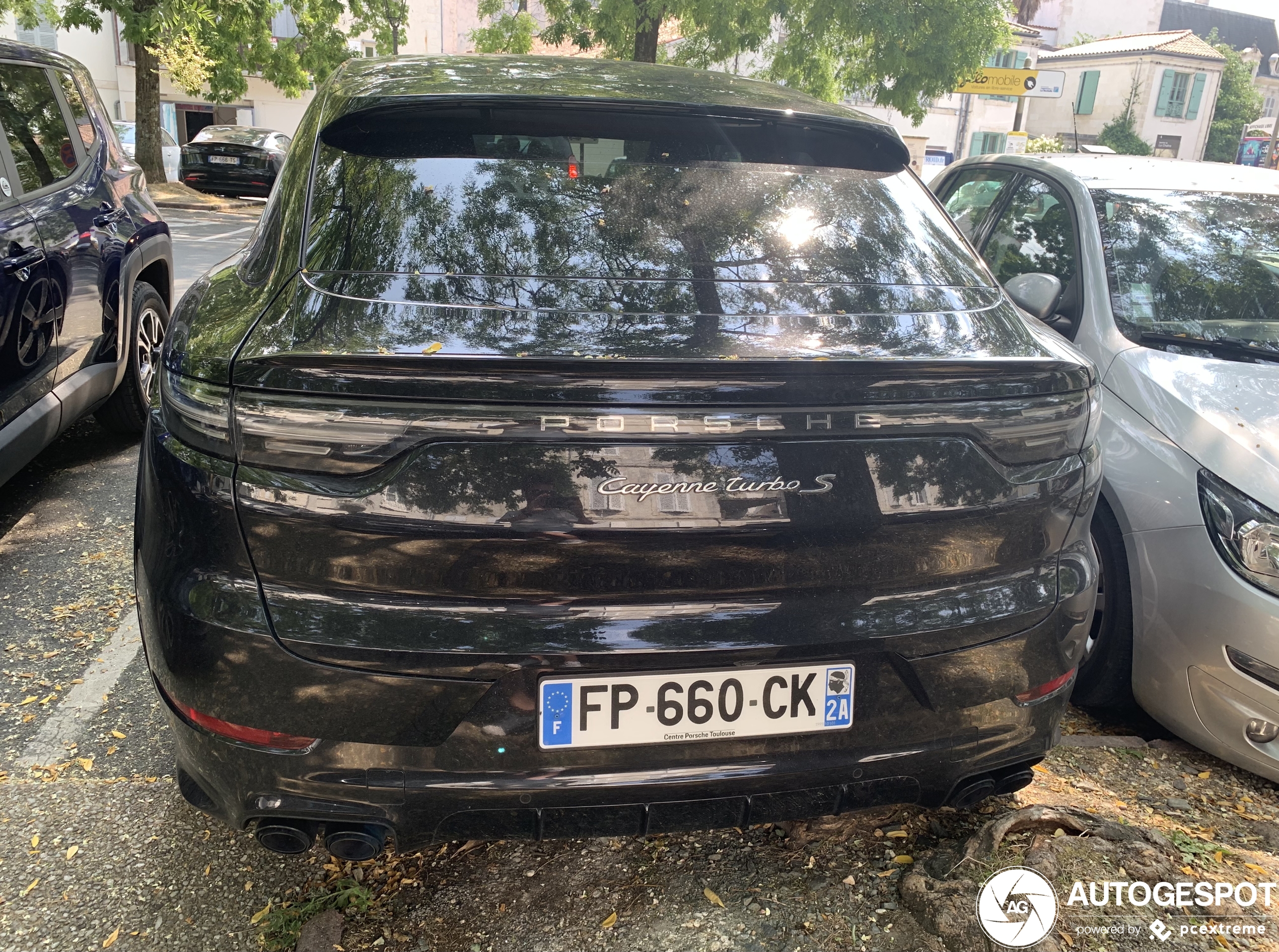 Porsche Cayenne Coupé Turbo S E-Hybrid