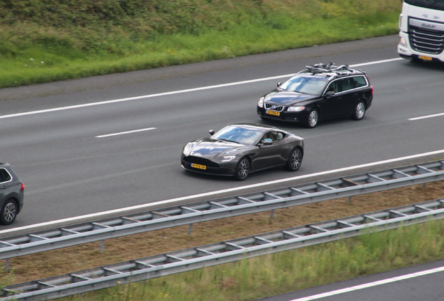 Aston Martin DB11 V8