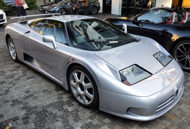 Bugatti EB110 GT