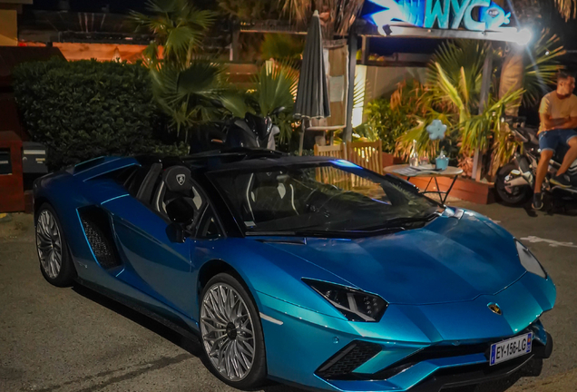 Lamborghini Aventador S LP740-4 Roadster