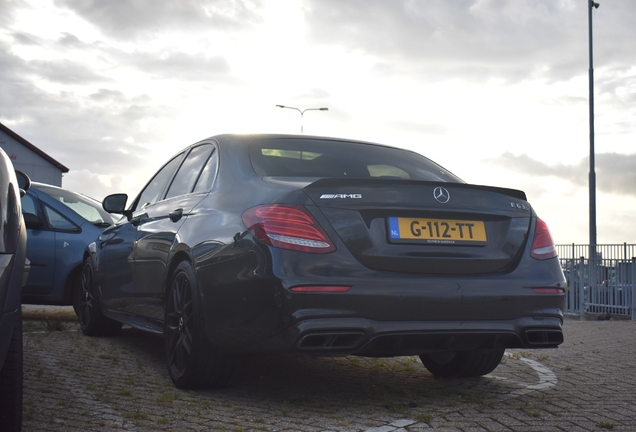 Mercedes-AMG E 63 S W213