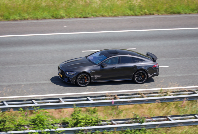 Mercedes-AMG GT 63 S X290