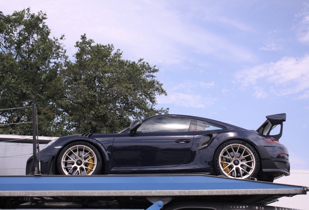 Porsche 991 GT2 RS Weissach Package