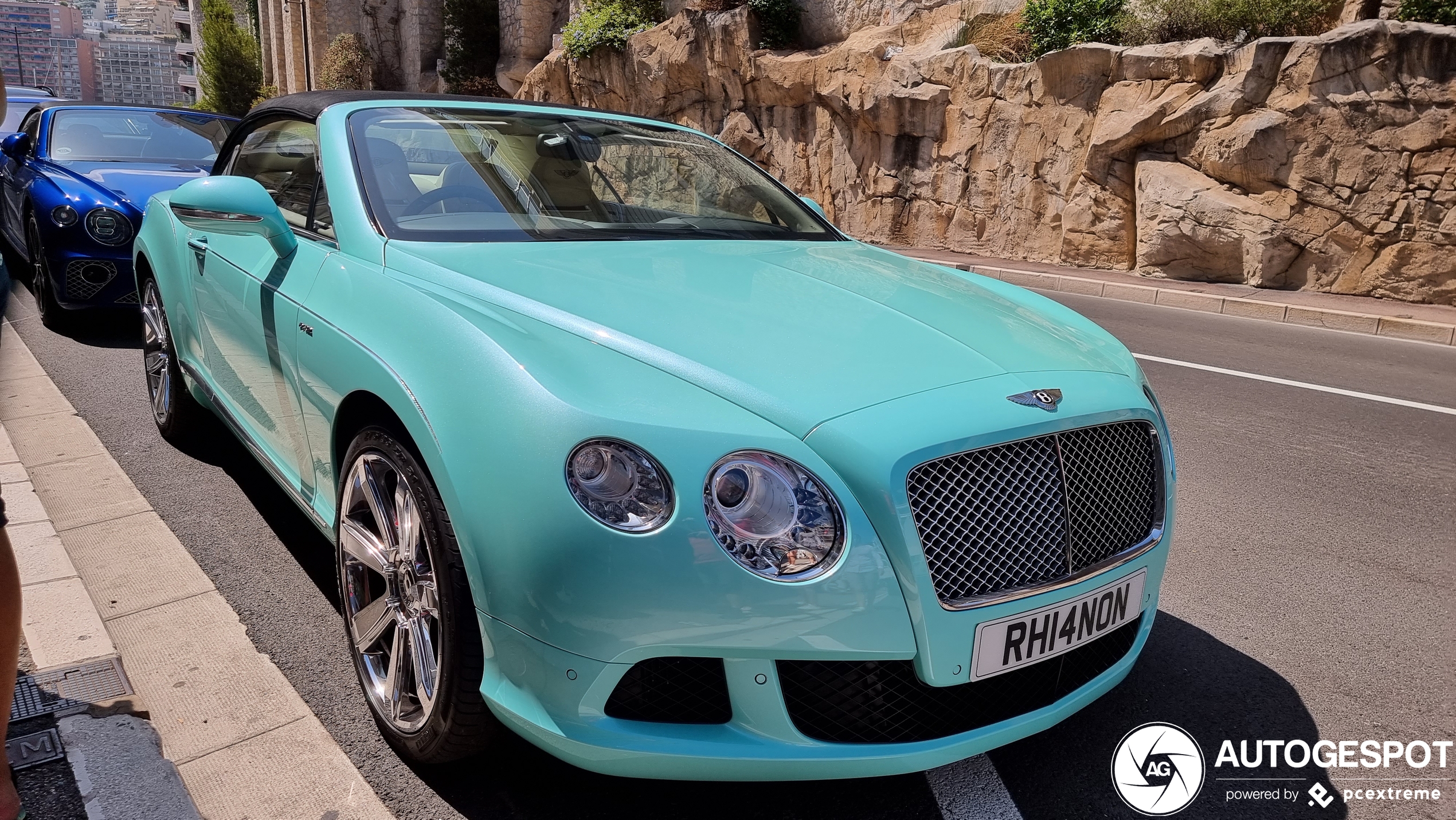 Bentley Continental GTC 2012