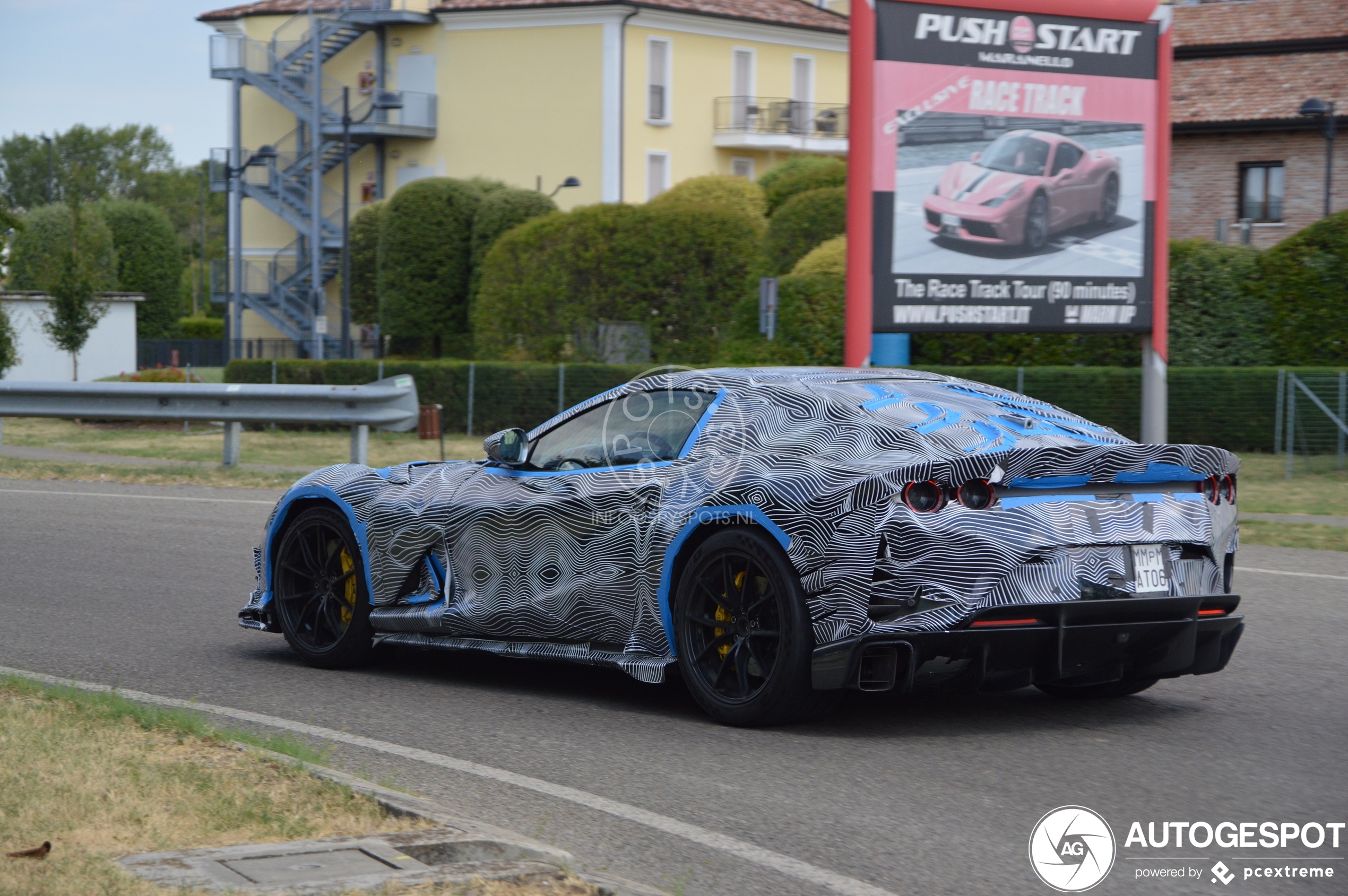 Ferrari 812 Competizione