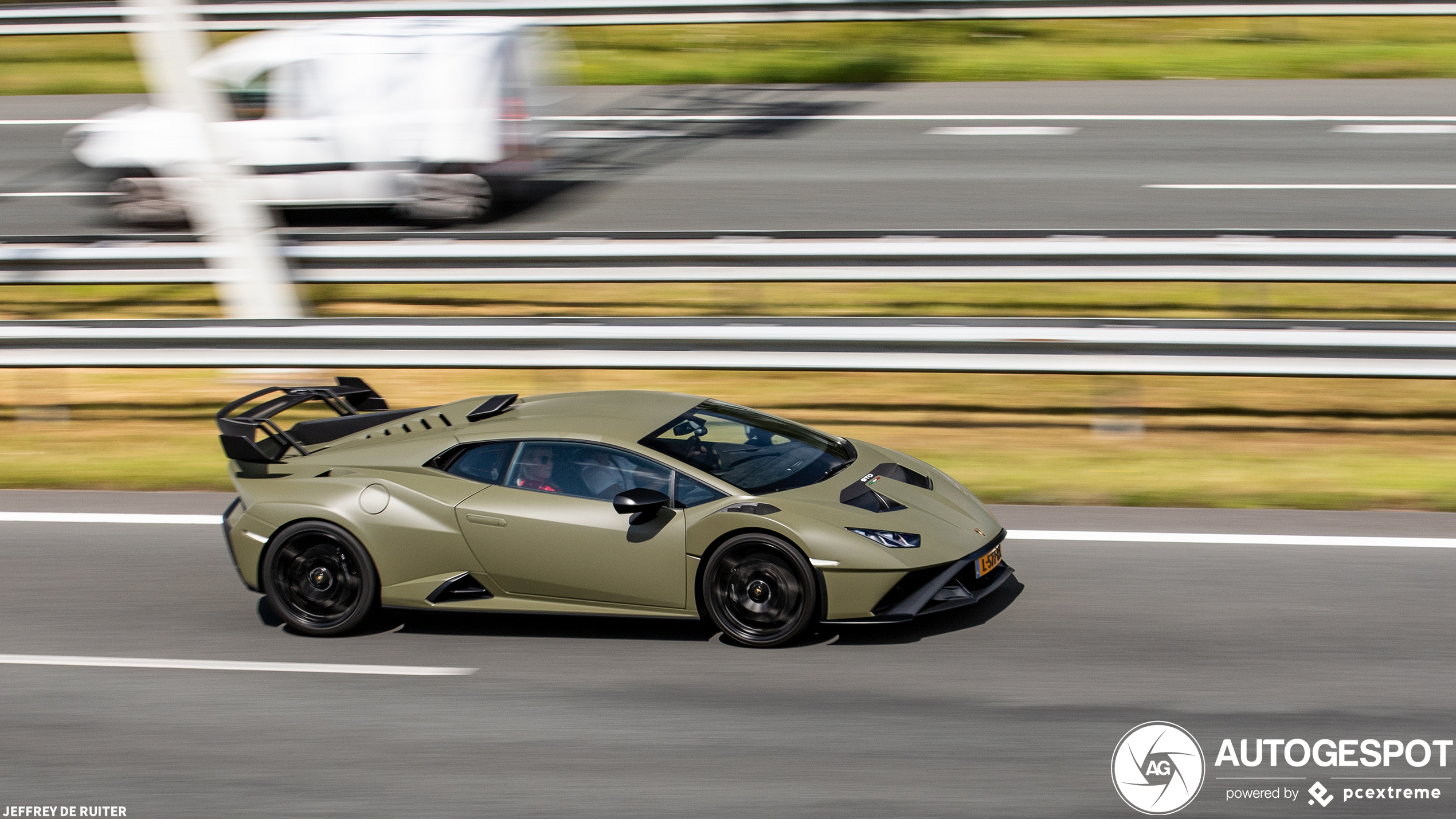 Lamborghini Huracán LP640-2 STO