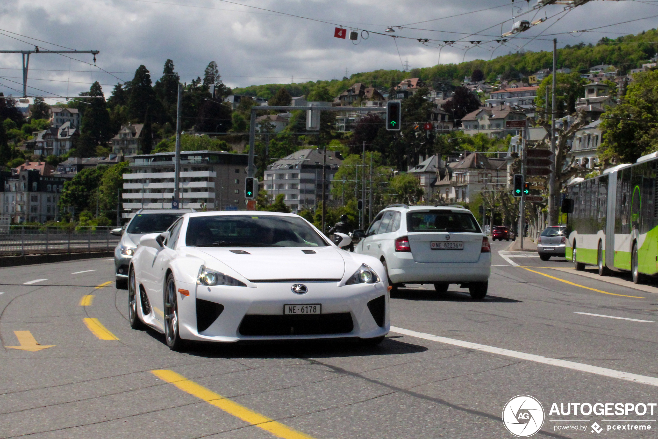 Lexus LFA