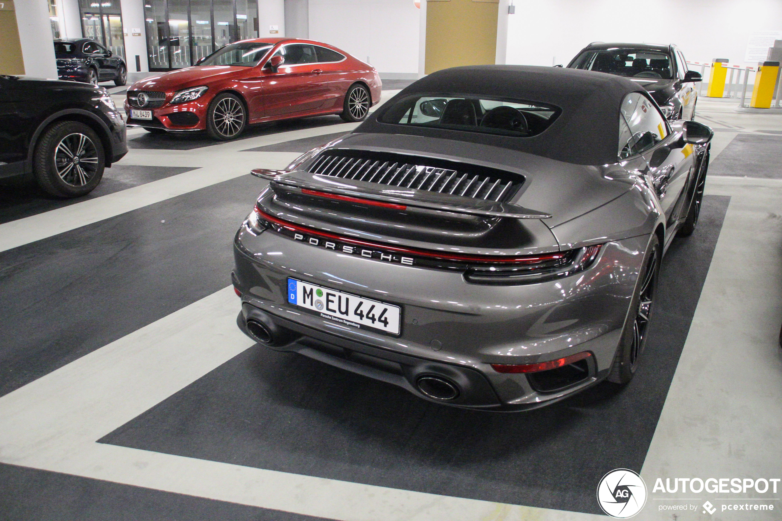 Porsche 992 Turbo S Cabriolet