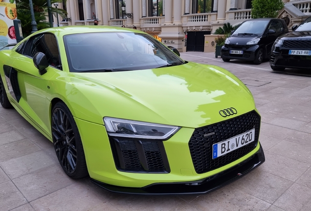 Audi R8 V10 Plus 2015