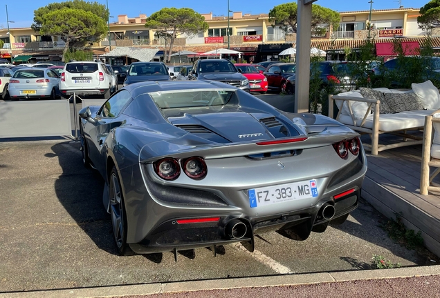 Ferrari F8 Spider