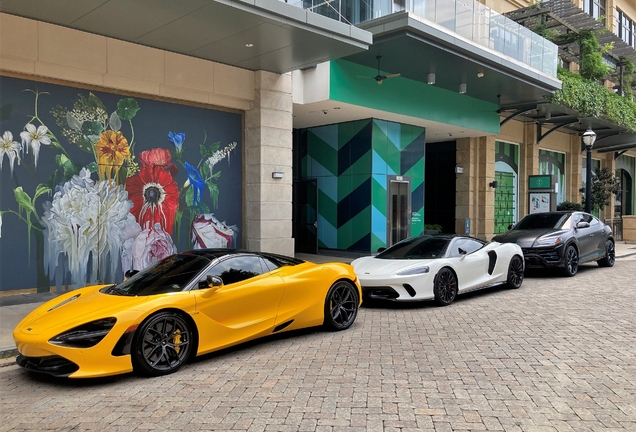 McLaren 720S Spider