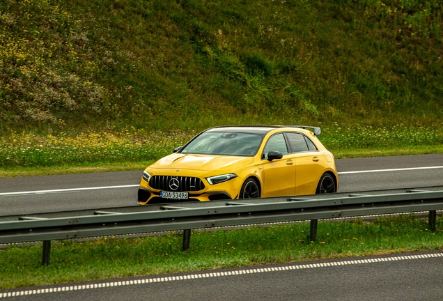 Mercedes-AMG A 45 S W177