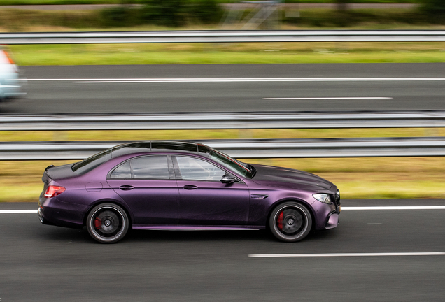 Mercedes-AMG E 63 S W213