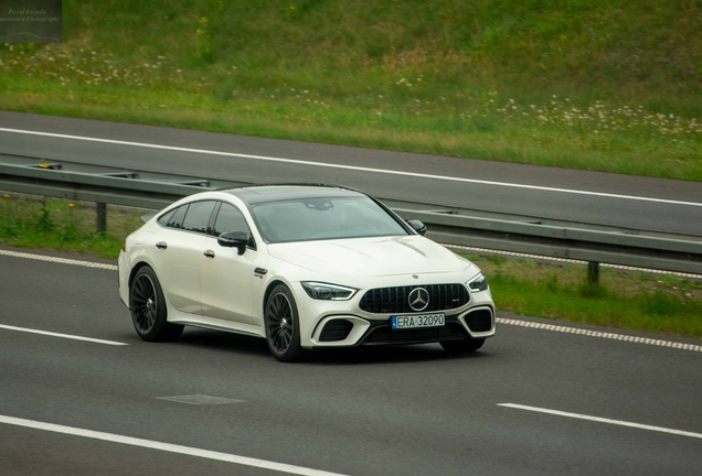 Mercedes-AMG GT 63 X290