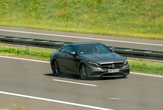 Mercedes-AMG S 63 Coupé C217