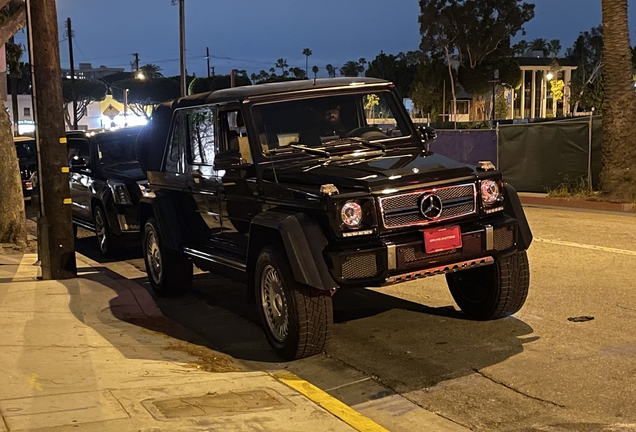 Mercedes-Maybach G 650 Landaulet W463