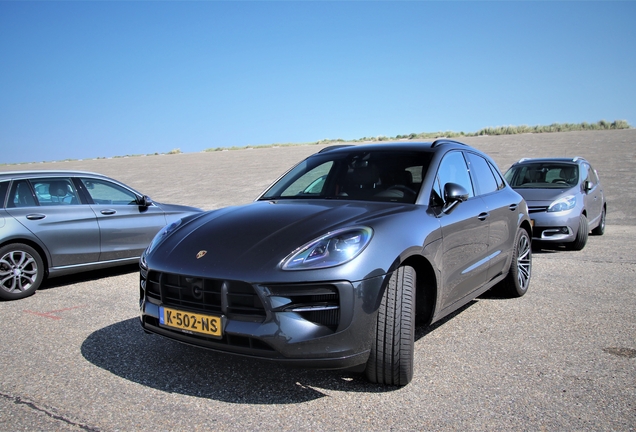 Porsche 95B Macan GTS MkII