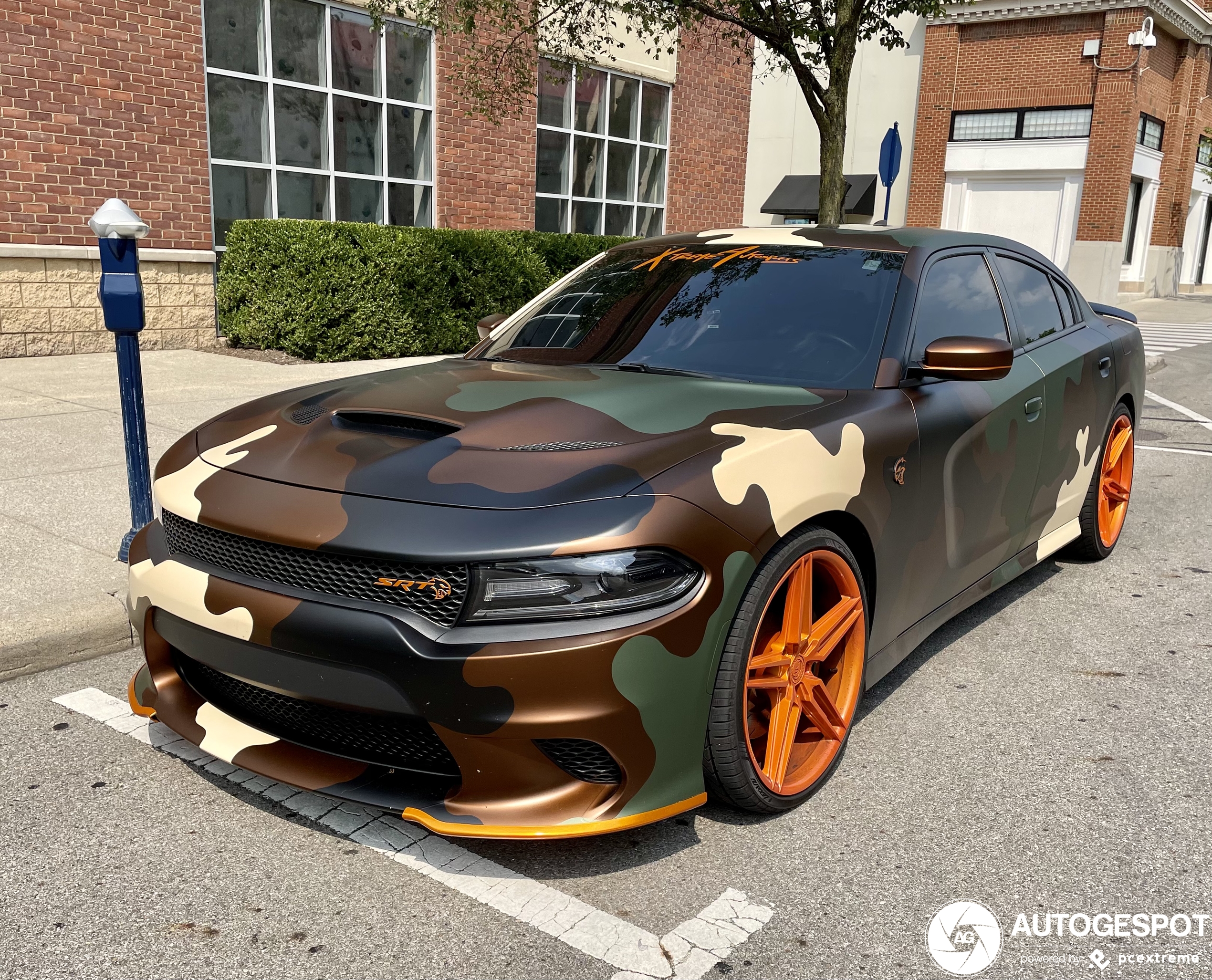 Dodge Charger SRT Hellcat