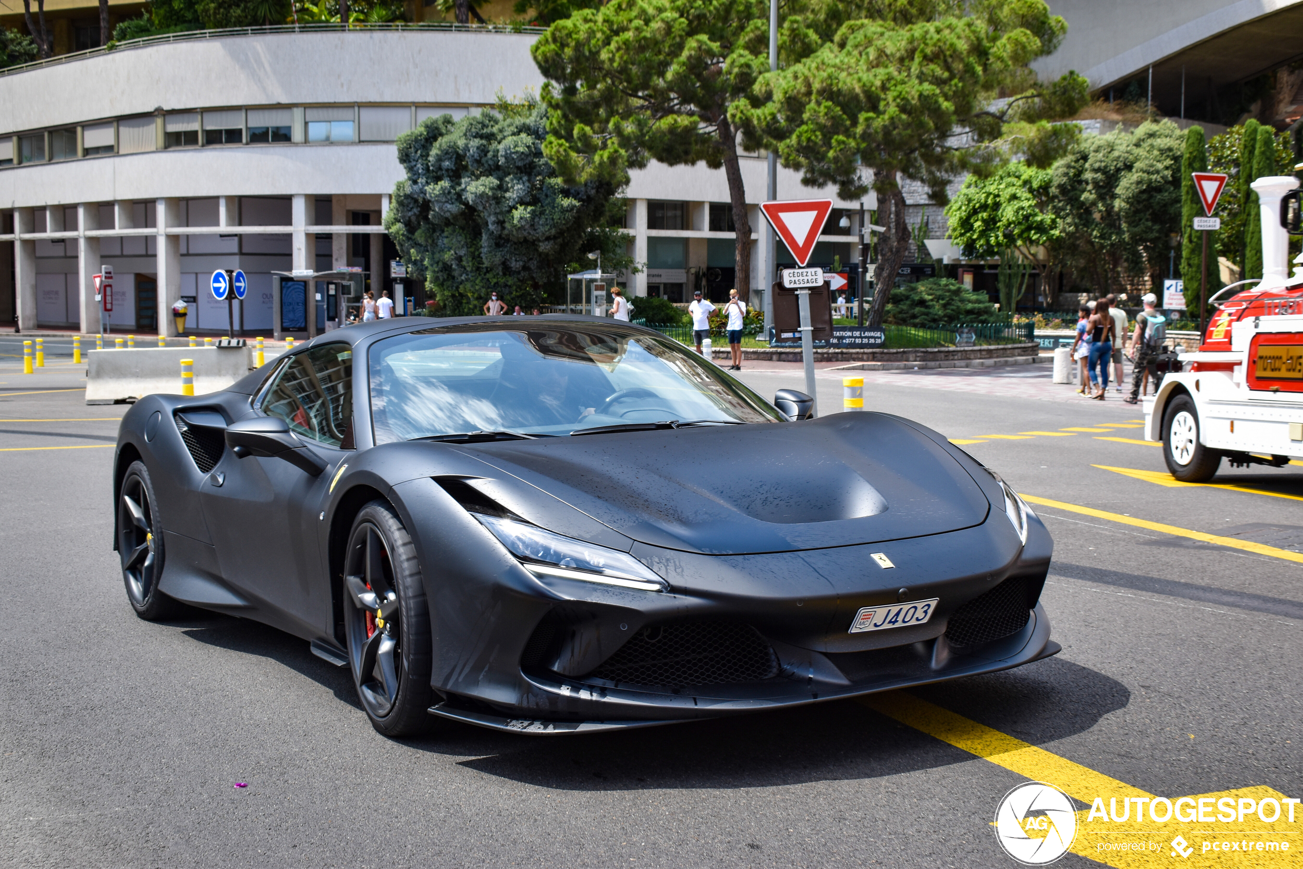 Ferrari F8 Spider