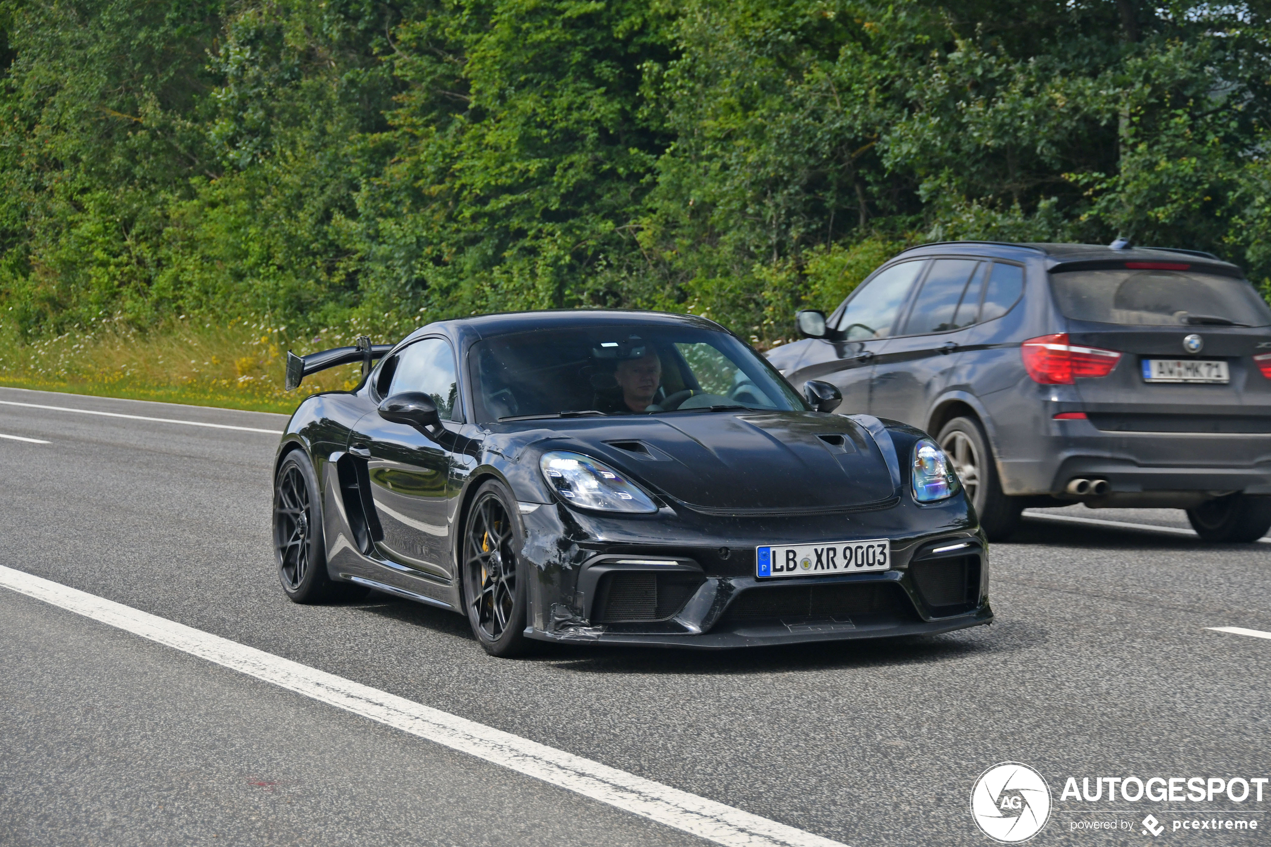 Porsche 718 Cayman GT4 RS