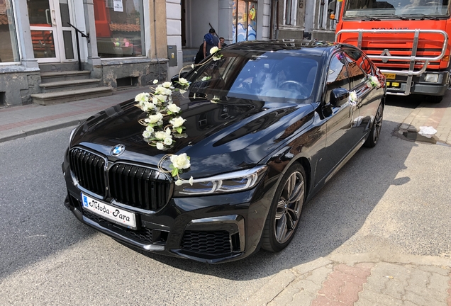 BMW M760Li xDrive 2019