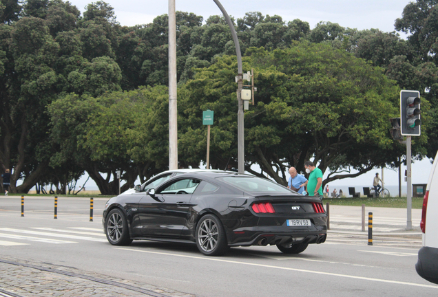 Ford Mustang GT 2015