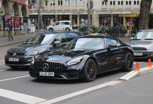 Mercedes-AMG GT C190 2019