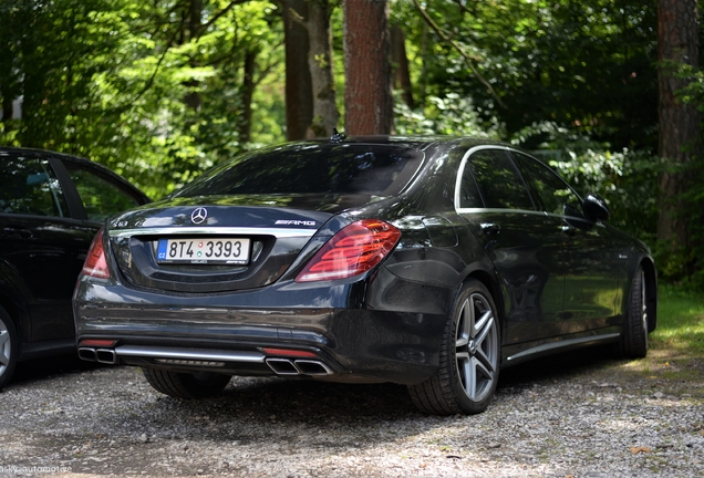 Mercedes-Benz S 63 AMG V222