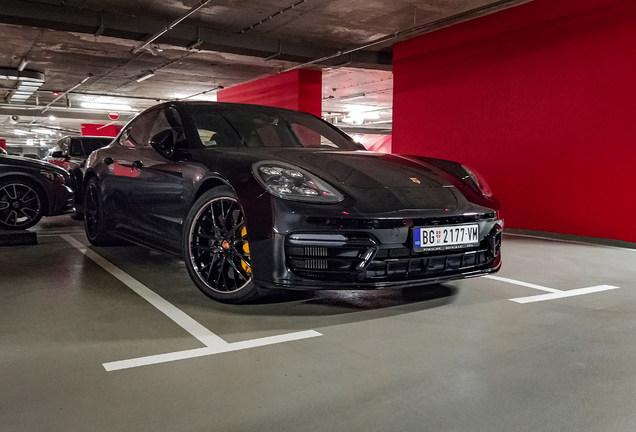 Porsche 971 Panamera GTS MkII