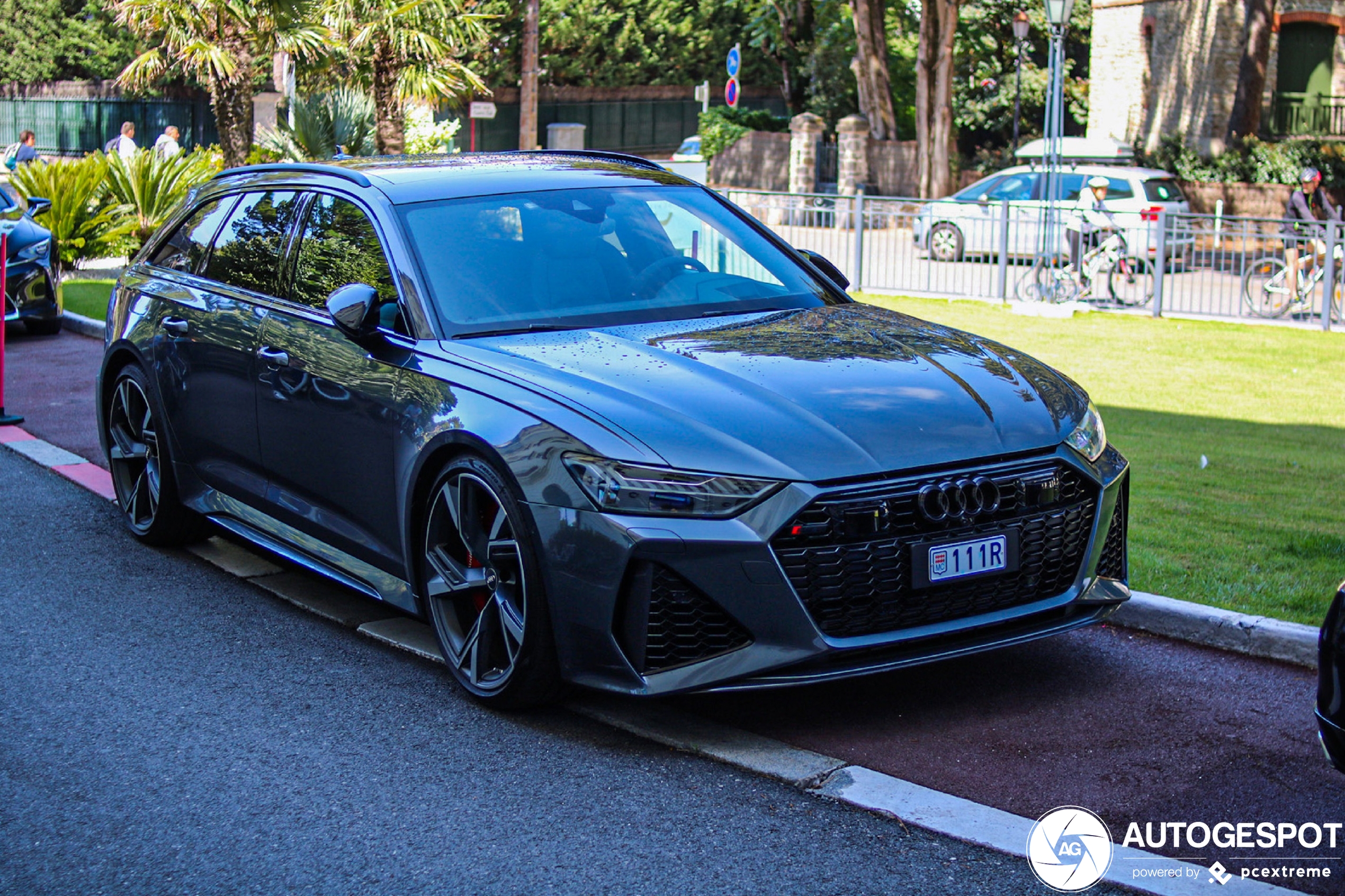 Audi RS6 Avant C8