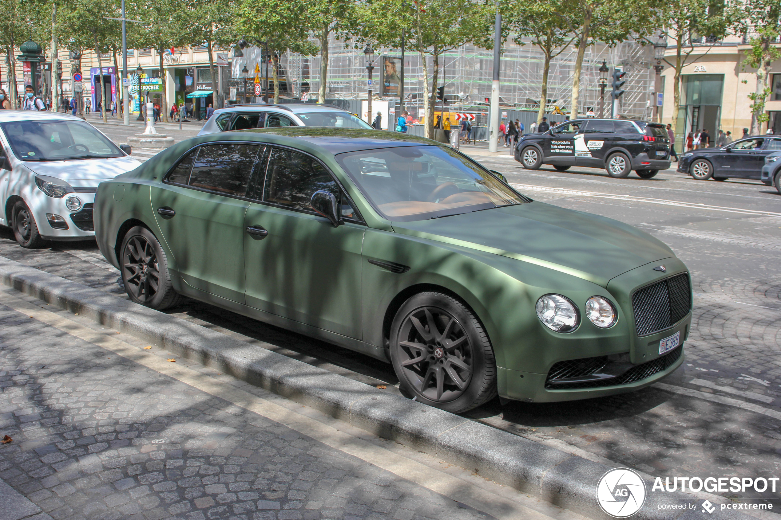 Bentley Flying Spur V8 S