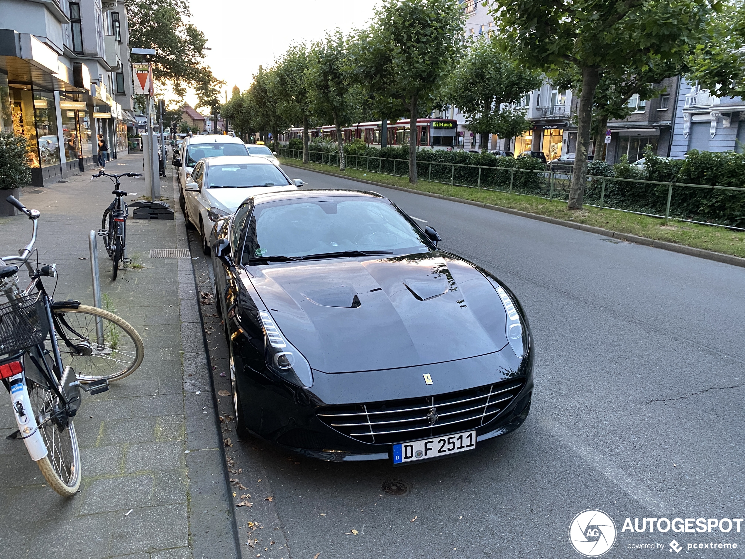 Ferrari California T