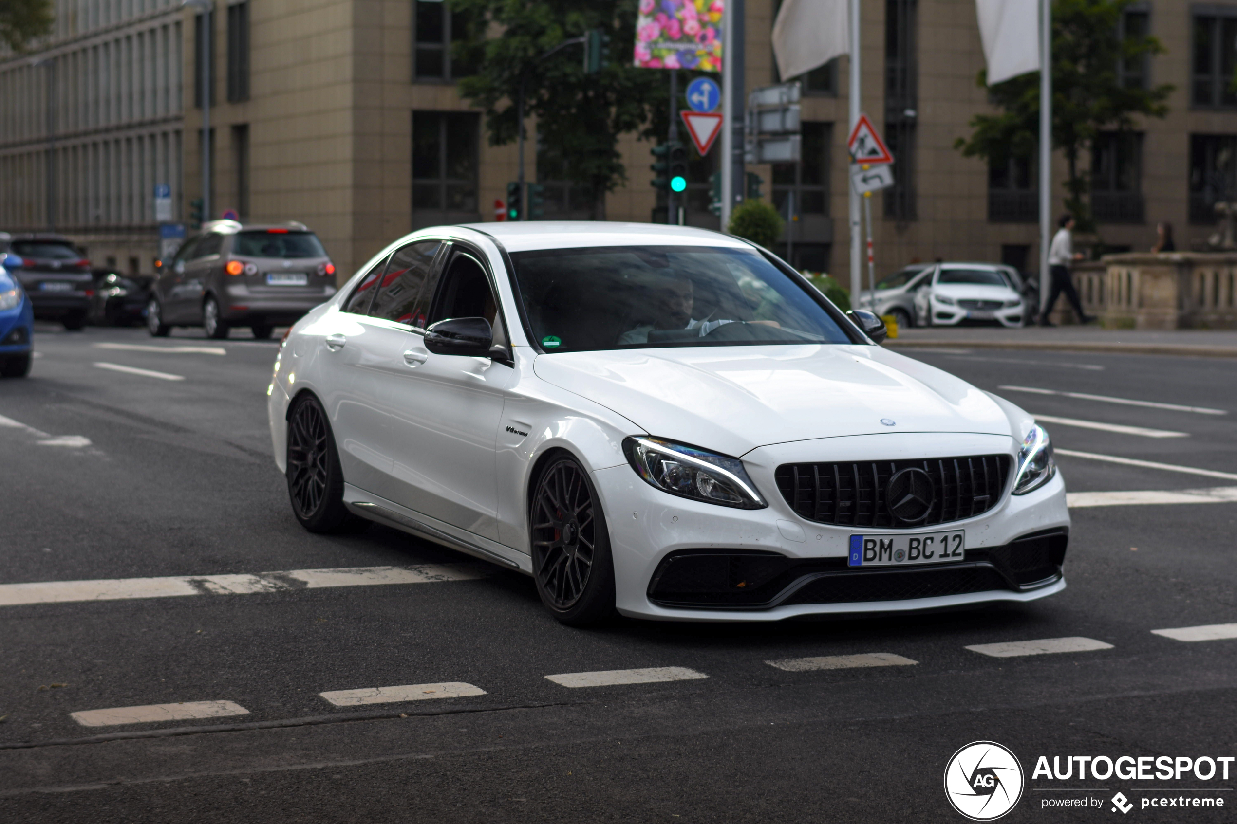 Mercedes-AMG C 63 S W205