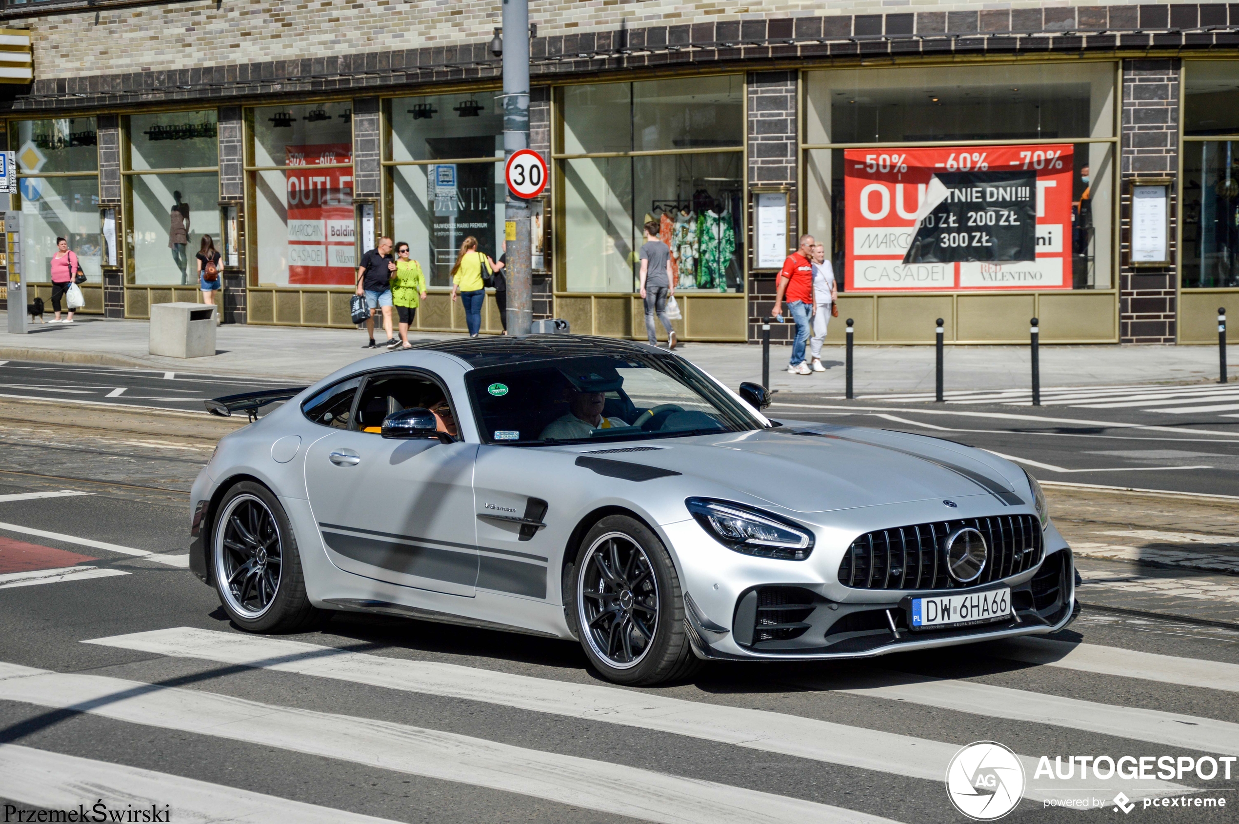 Mercedes-AMG GT R Pro C190