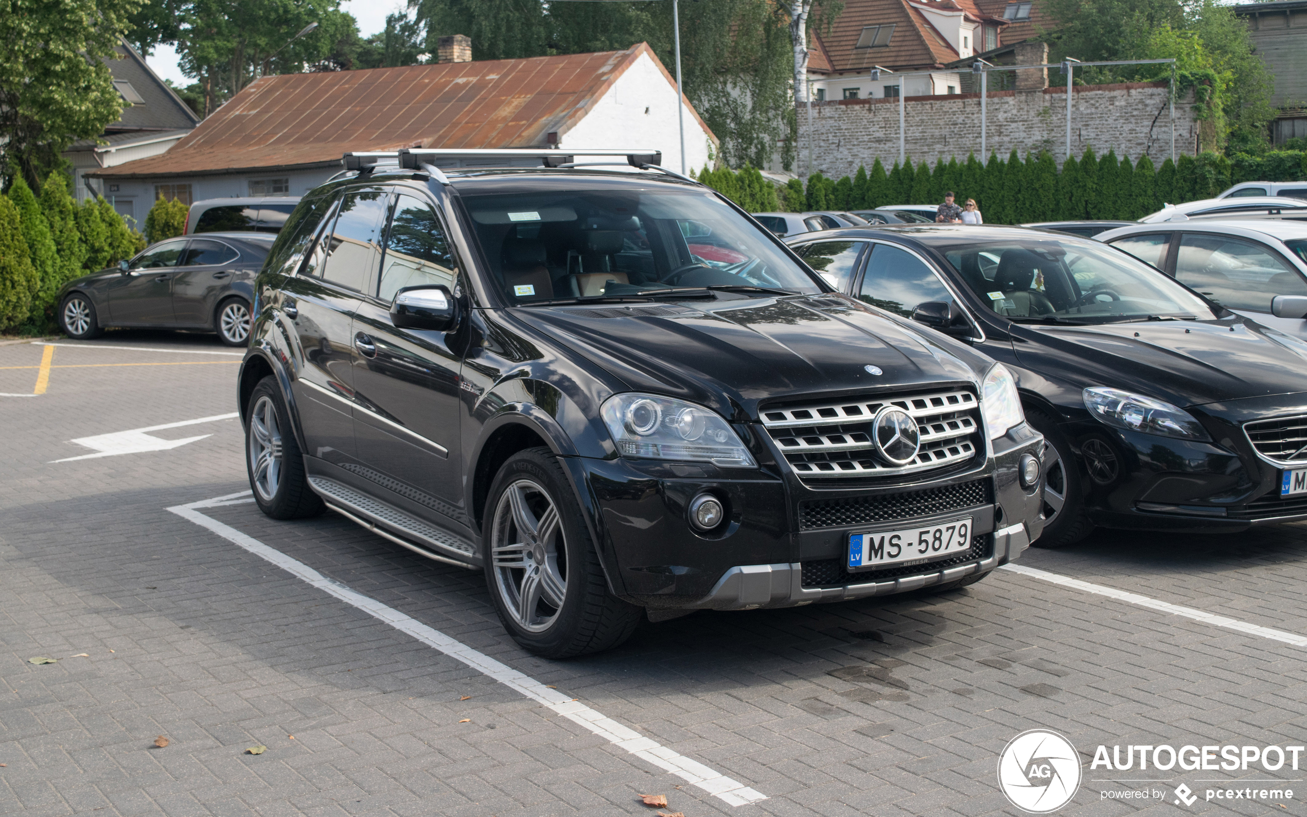 Mercedes-Benz ML 63 AMG 10th Anniversary