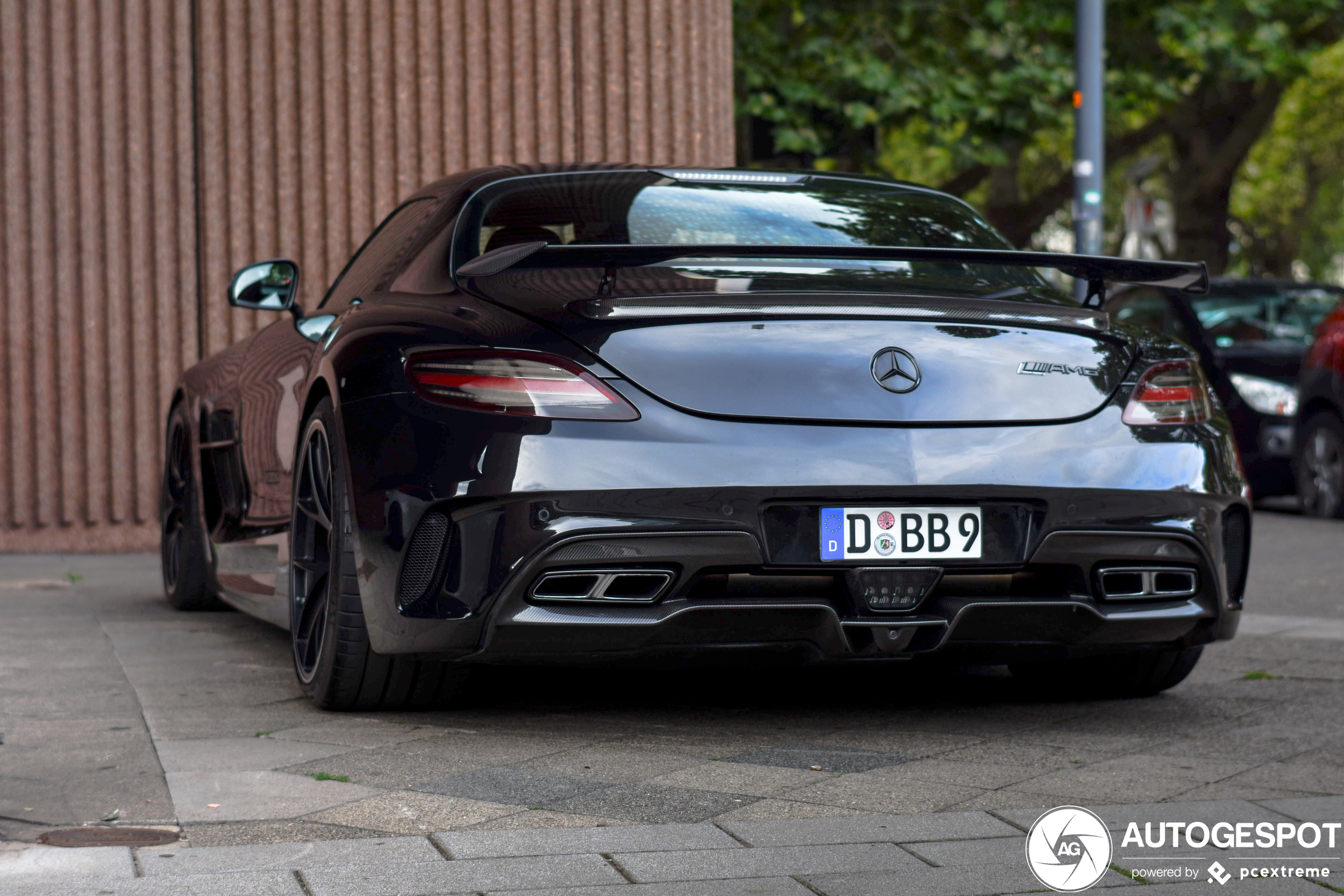 Mercedes-Benz SLS AMG Inden Design