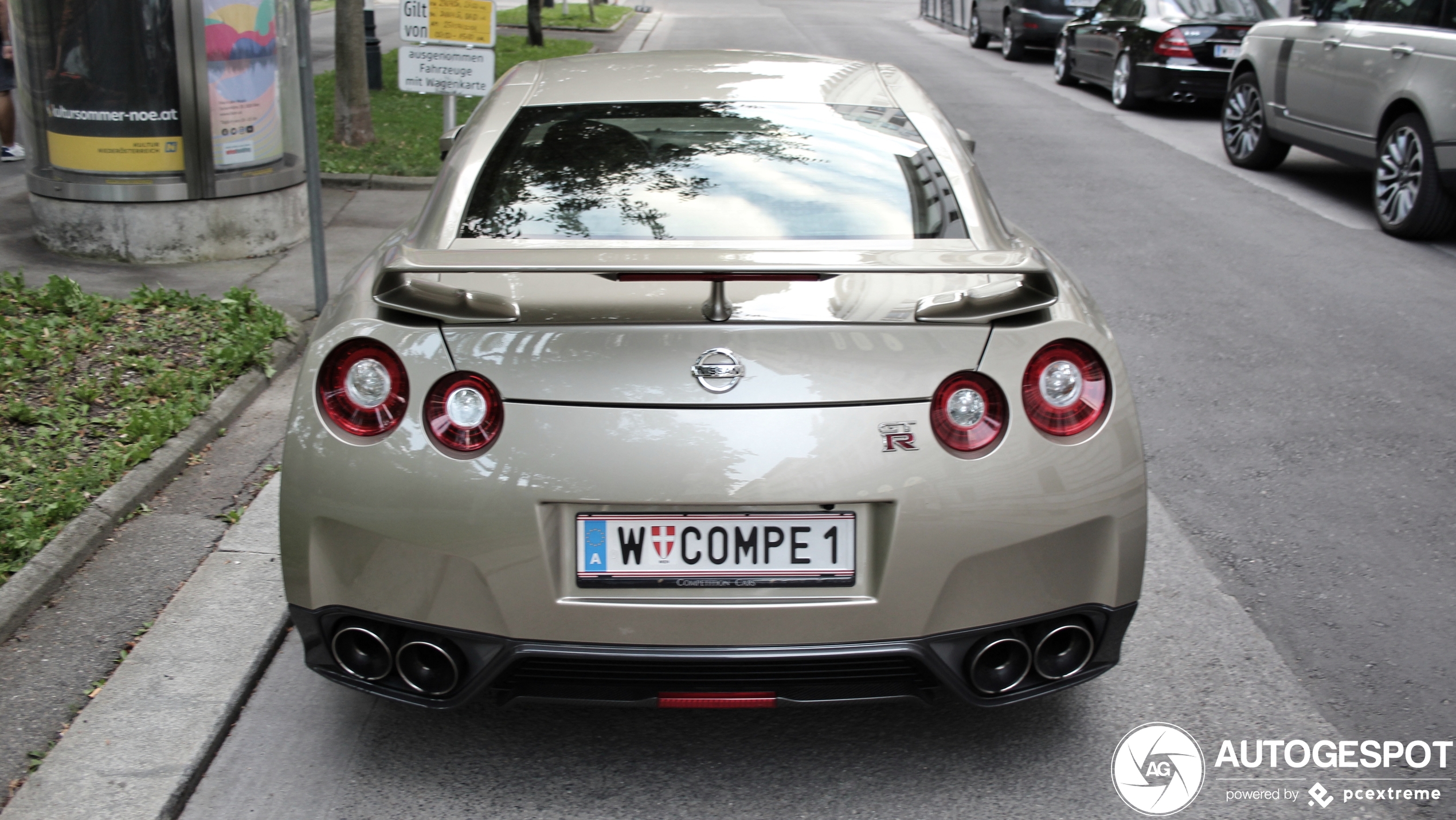 Nissan GT-R 45th Anniversary Edition