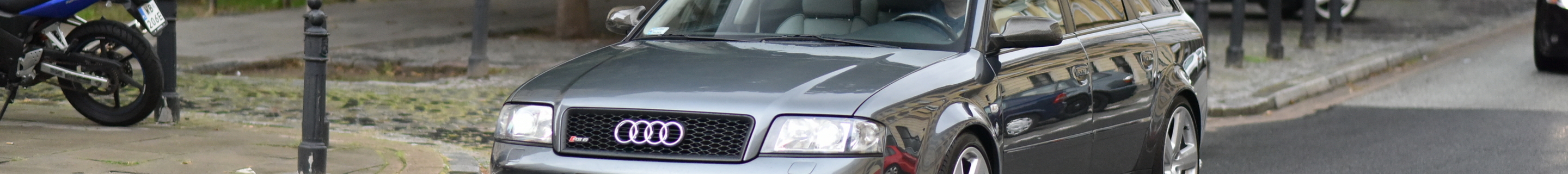 Audi RS6 Avant C5