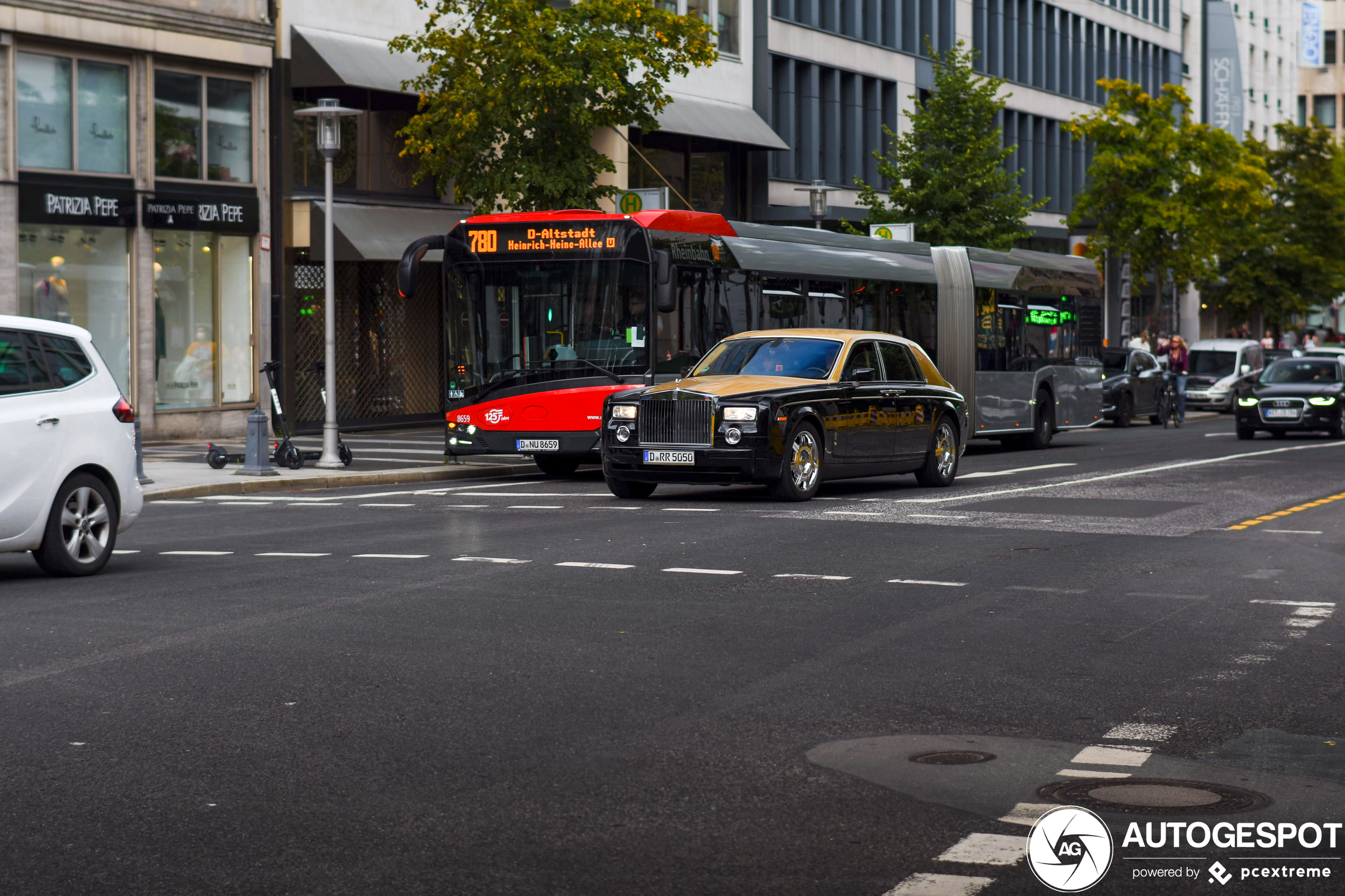 Rolls-Royce Phantom