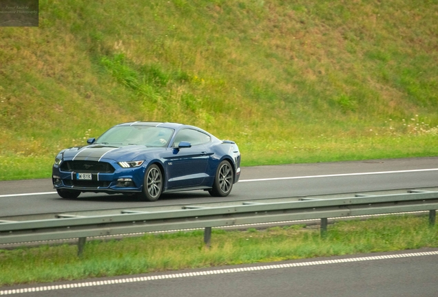 Ford Mustang GT 2015