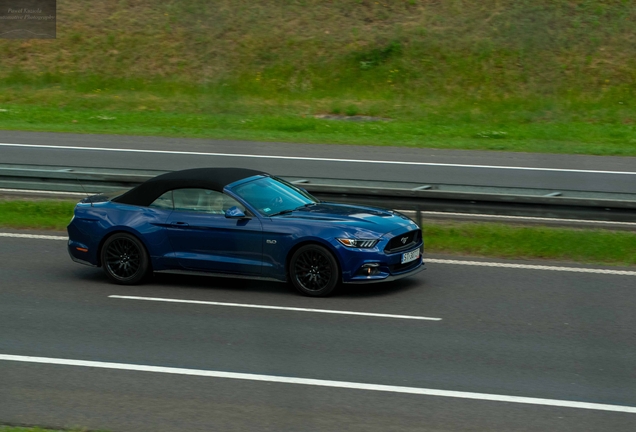 Ford Mustang GT Convertible 2015