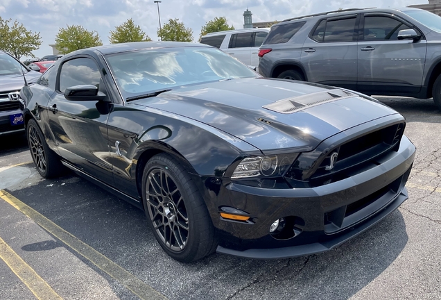 Ford Mustang Shelby GT500 2013